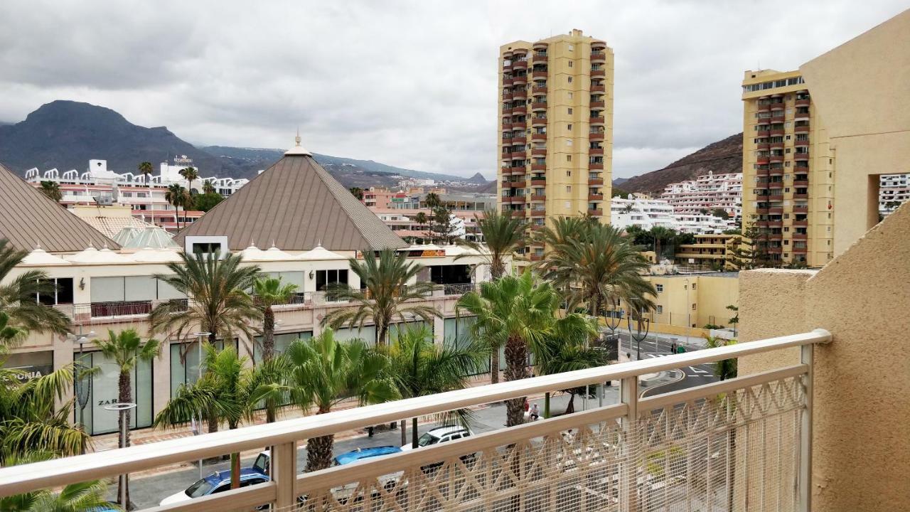 Seafront Golden Mile Las Americas Hard Rock Арона Екстер'єр фото